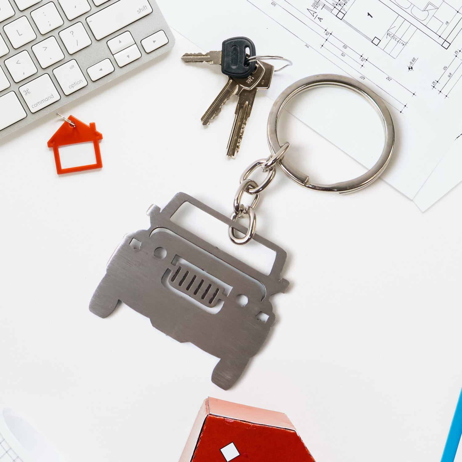 Durable Metal Keychain in Jeep Shape Durable Metal Keychain in Jeep Shape